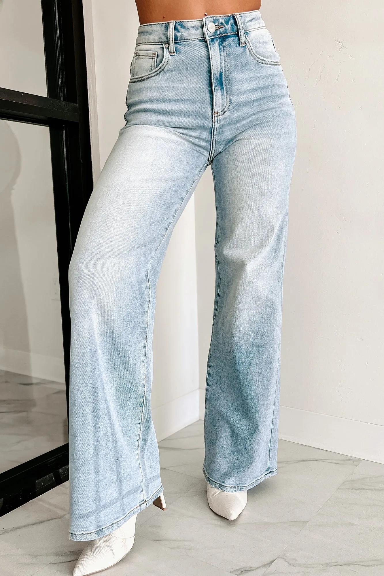 Alana High Rise Wide Leg Risen Jeans (Light)