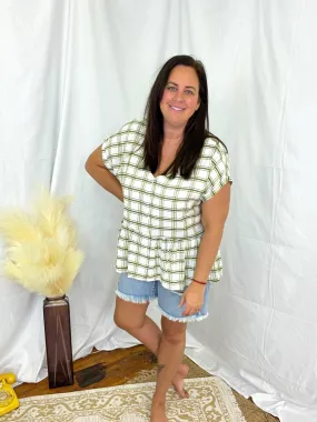 Curvy/Plus Cream Olive Plaid Short Sleeve Blouse