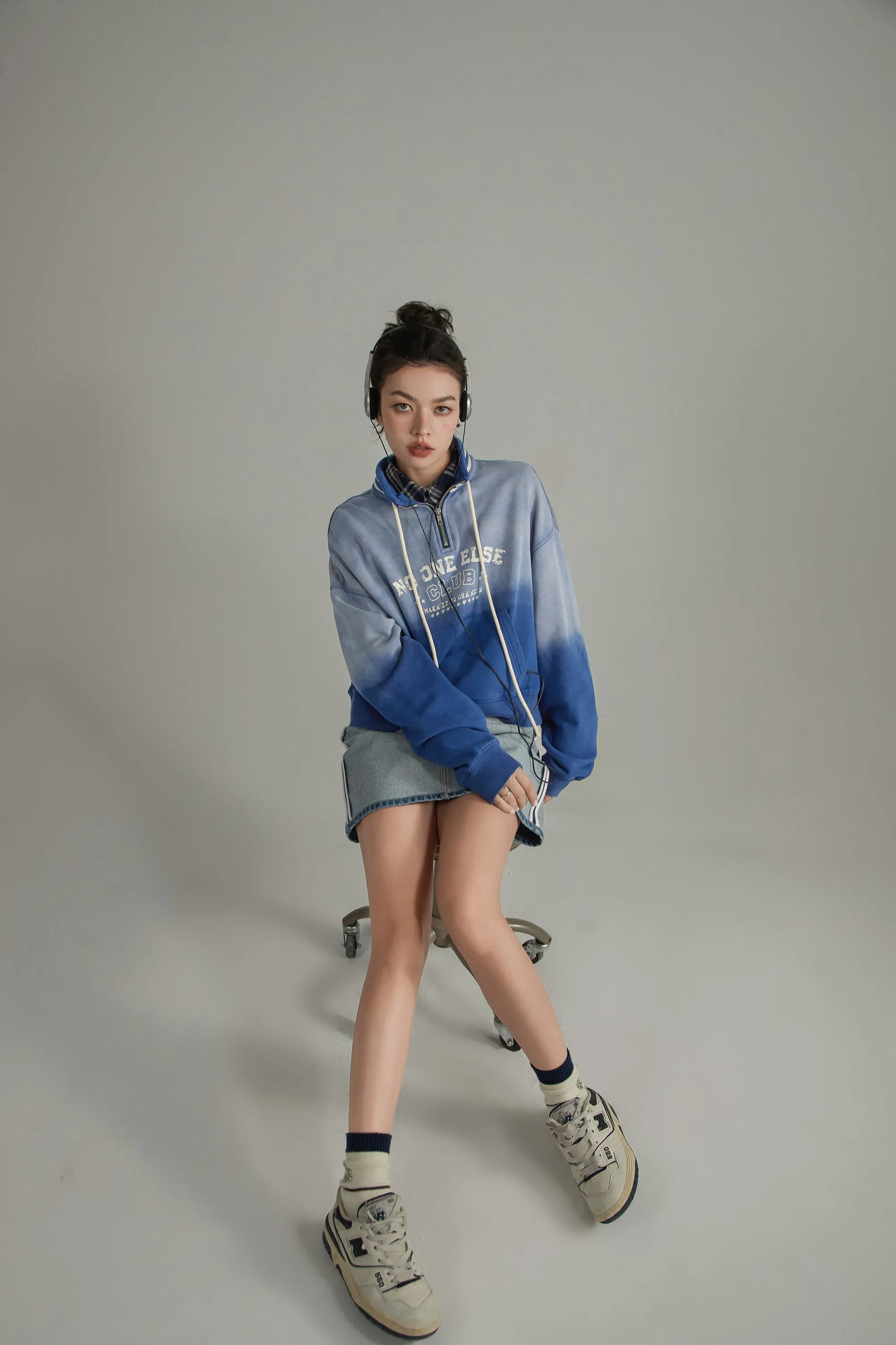 Gradient Anorak Logo Sweatshirt