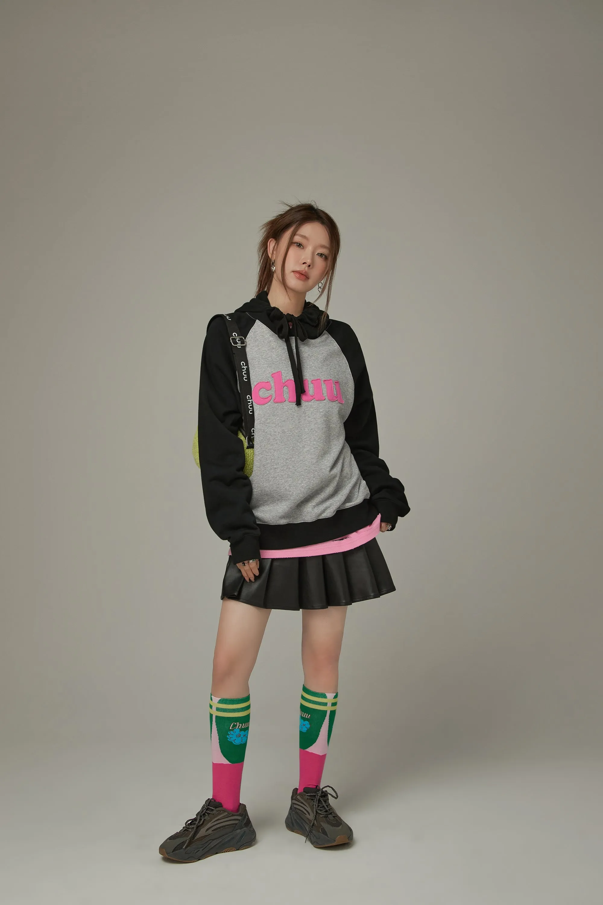 Logo Color Combination Raglan Hoodie