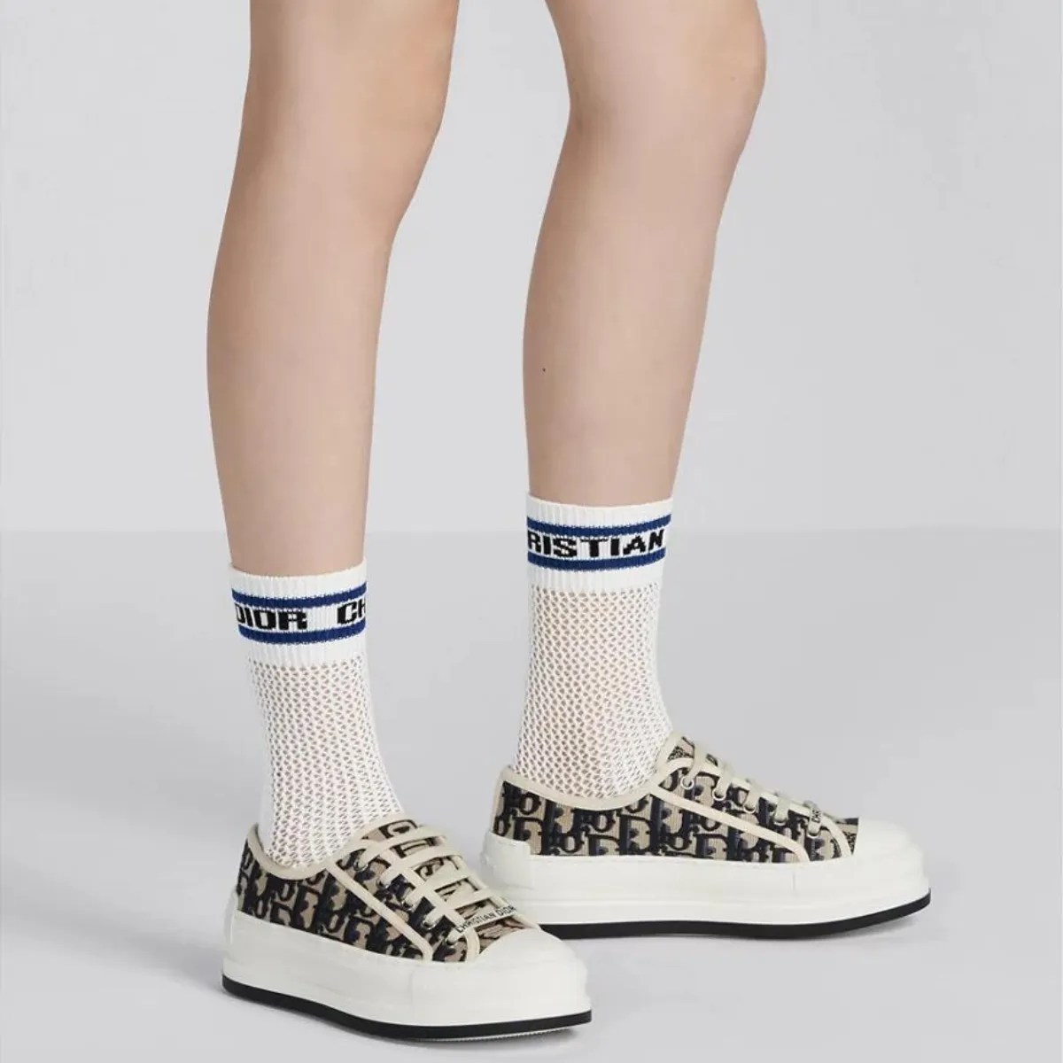 Platform Elevate Sneaker