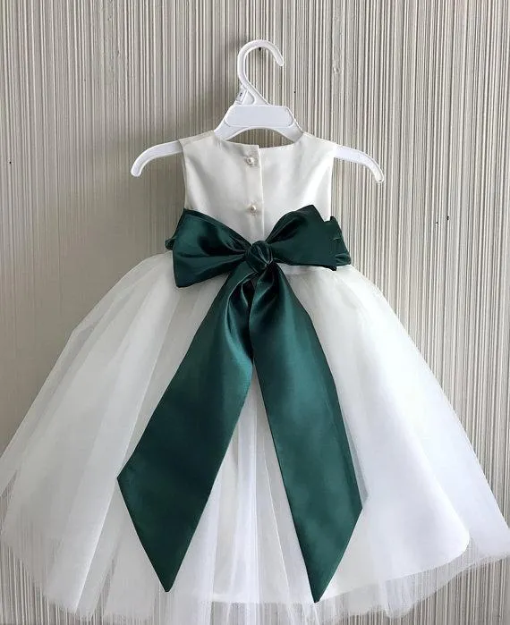 Unique Tulle & Satin Jewel Neckline knee-length Ball Gown Flower Girl Dresses FD039