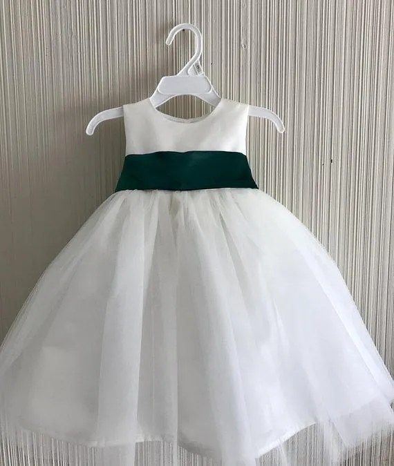 Unique Tulle & Satin Jewel Neckline knee-length Ball Gown Flower Girl Dresses FD039