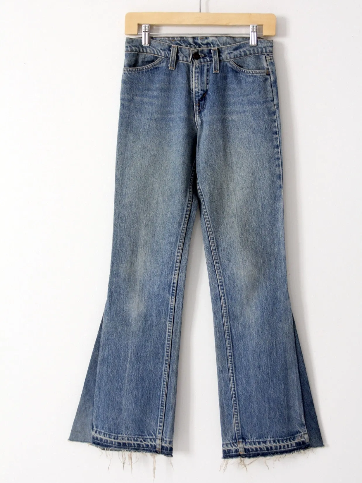 vintage 70s Levi's bell bottoms, 28 x 32