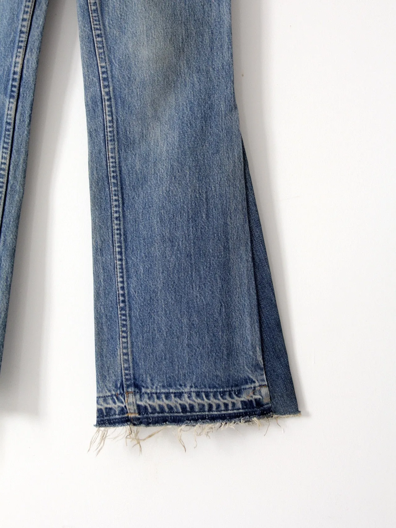 vintage 70s Levi's bell bottoms, 28 x 32